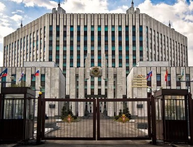 Συνάντηση στη Μόσχα μεταξύ του αναπληρωτή υπουργού Άμυνας της Ρωσίας και του επικεφαλής της ΓΔΑΕΕ
